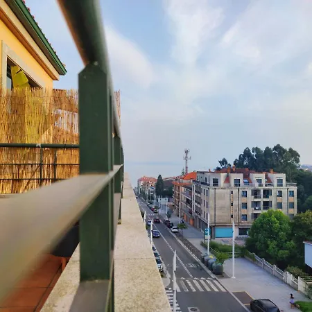 Desconectaengalicia Atico Rocafort, 400m Playa Silgar * Санхенхо